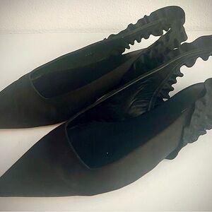 Good American Black Pointed Slingback Flats Matted satin SZ 9